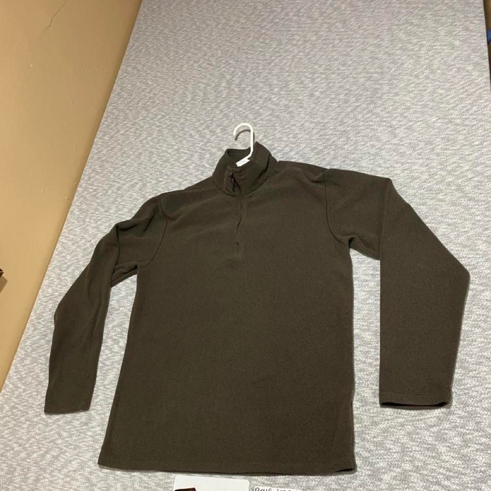 Kirkland Brown pullover fleece quarter zip sweatshirt size M. SKU-C74